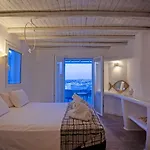 Nuera * Mykonos Town
